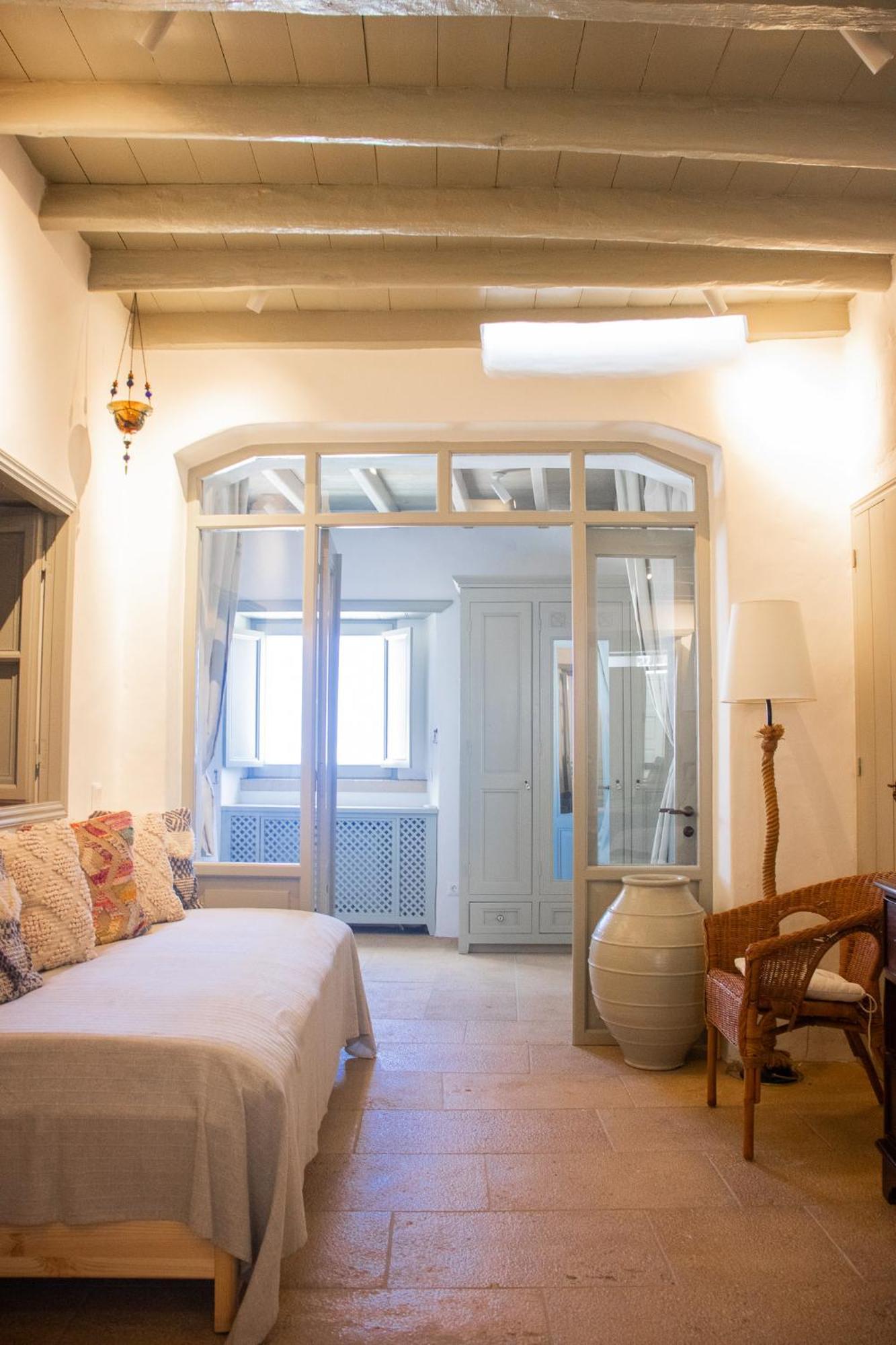 Patmos Traditional House Chora Near The Monastery Exterior foto